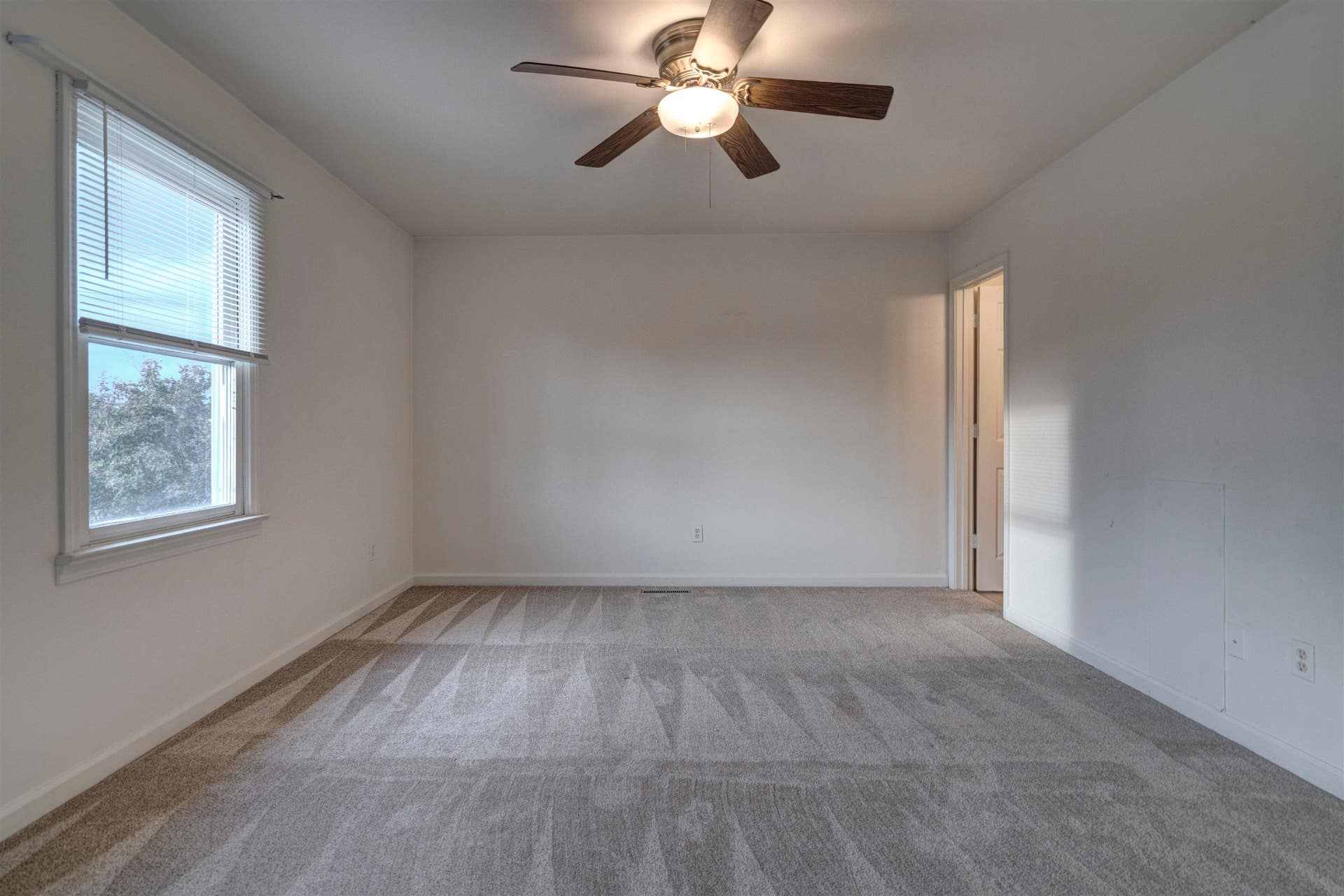 2503 RIDGE Road, Blacksburg, VA 24060