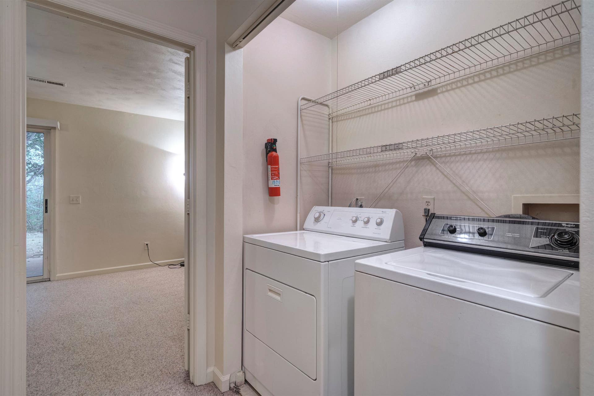 2503 RIDGE Road, Blacksburg, VA 24060