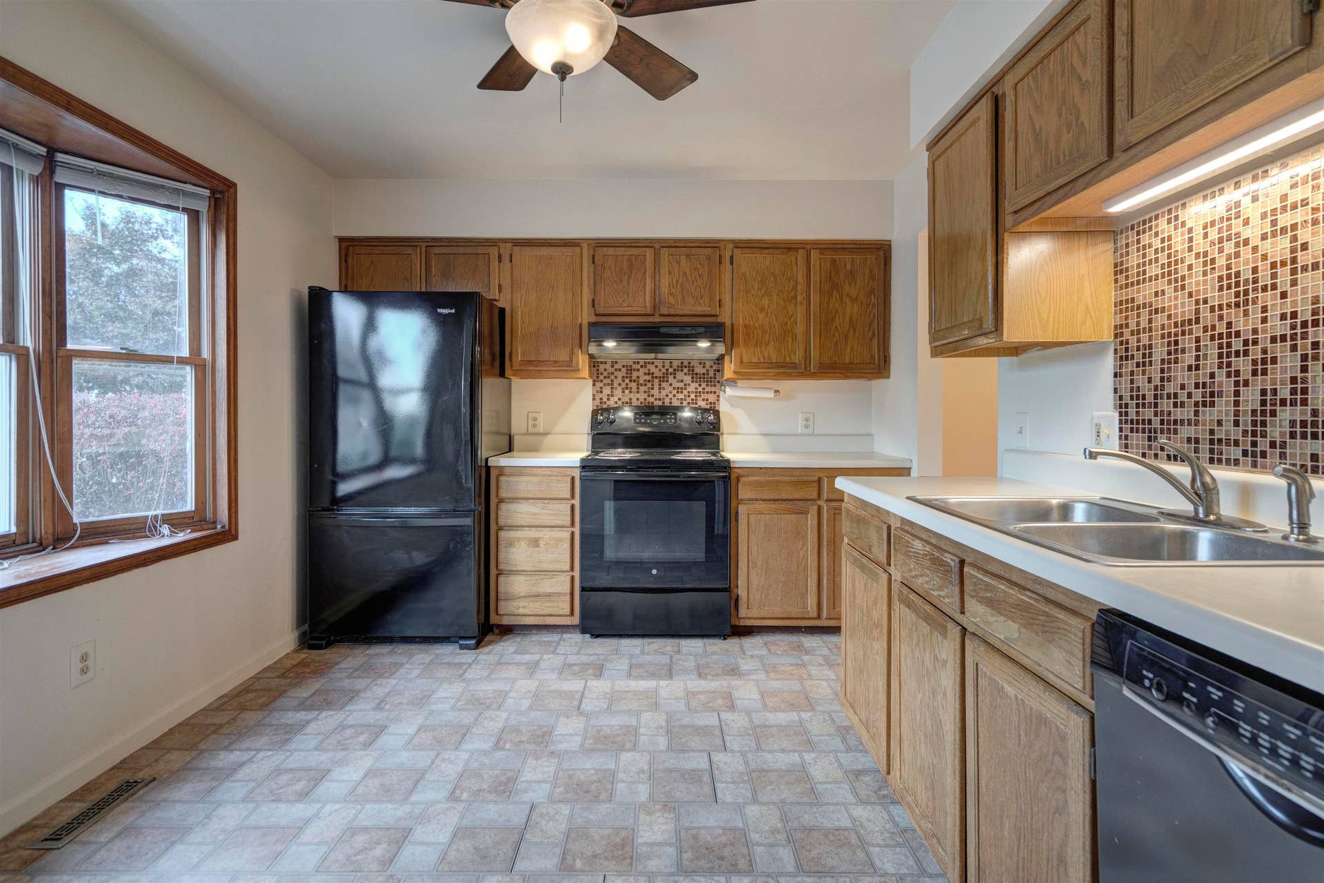 2503 RIDGE Road, Blacksburg, VA 24060