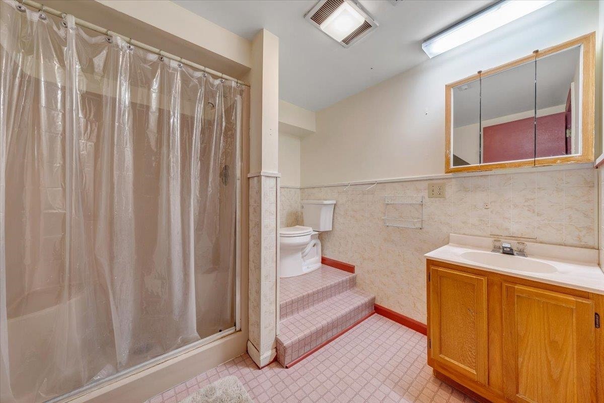 625 Mountainview Drive, Christiansburg, VA 24073