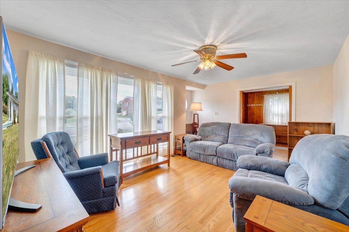 625 Mountainview Drive, Christiansburg, VA 24073