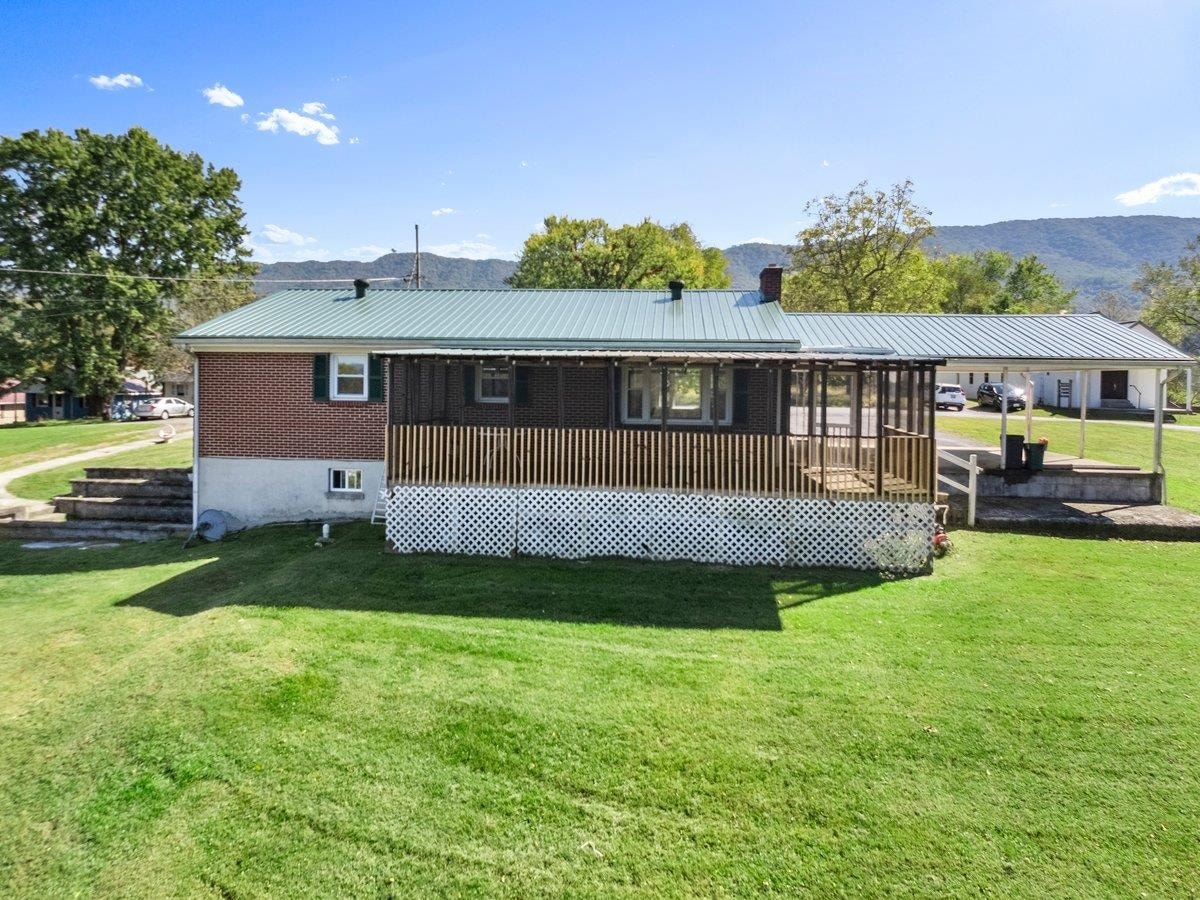 159 Hill Street, Tazewell, VA 24651