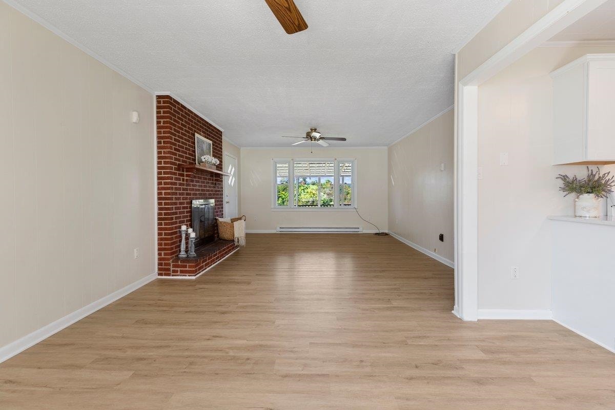 159 Hill Street, Tazewell, VA 24651