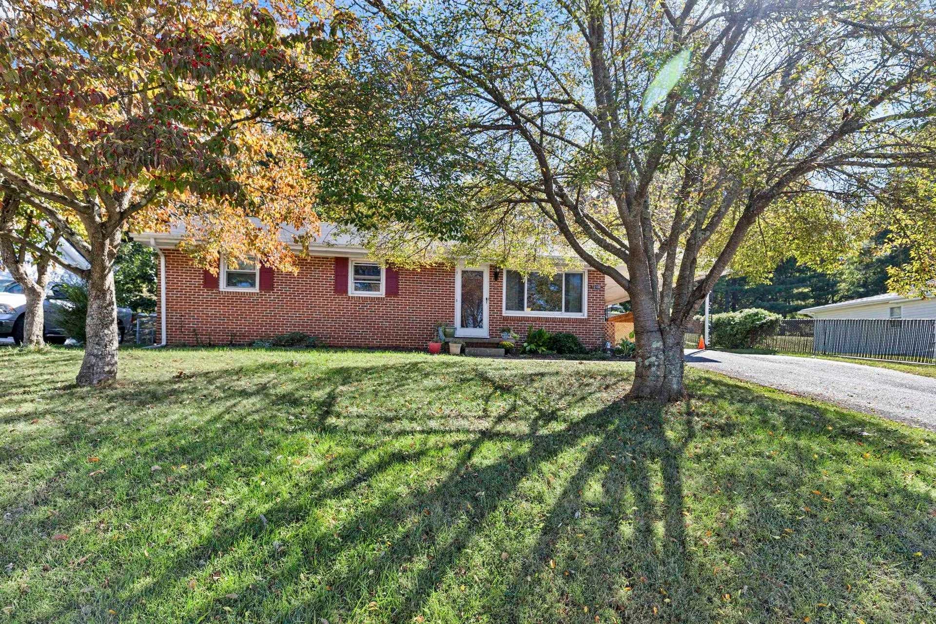 2106 Fourth Street, Radford, VA 24141