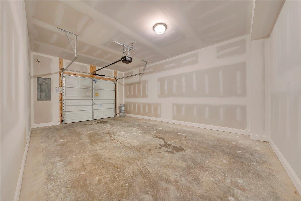 779 Holland Loop, Christiansburg, VA 24073