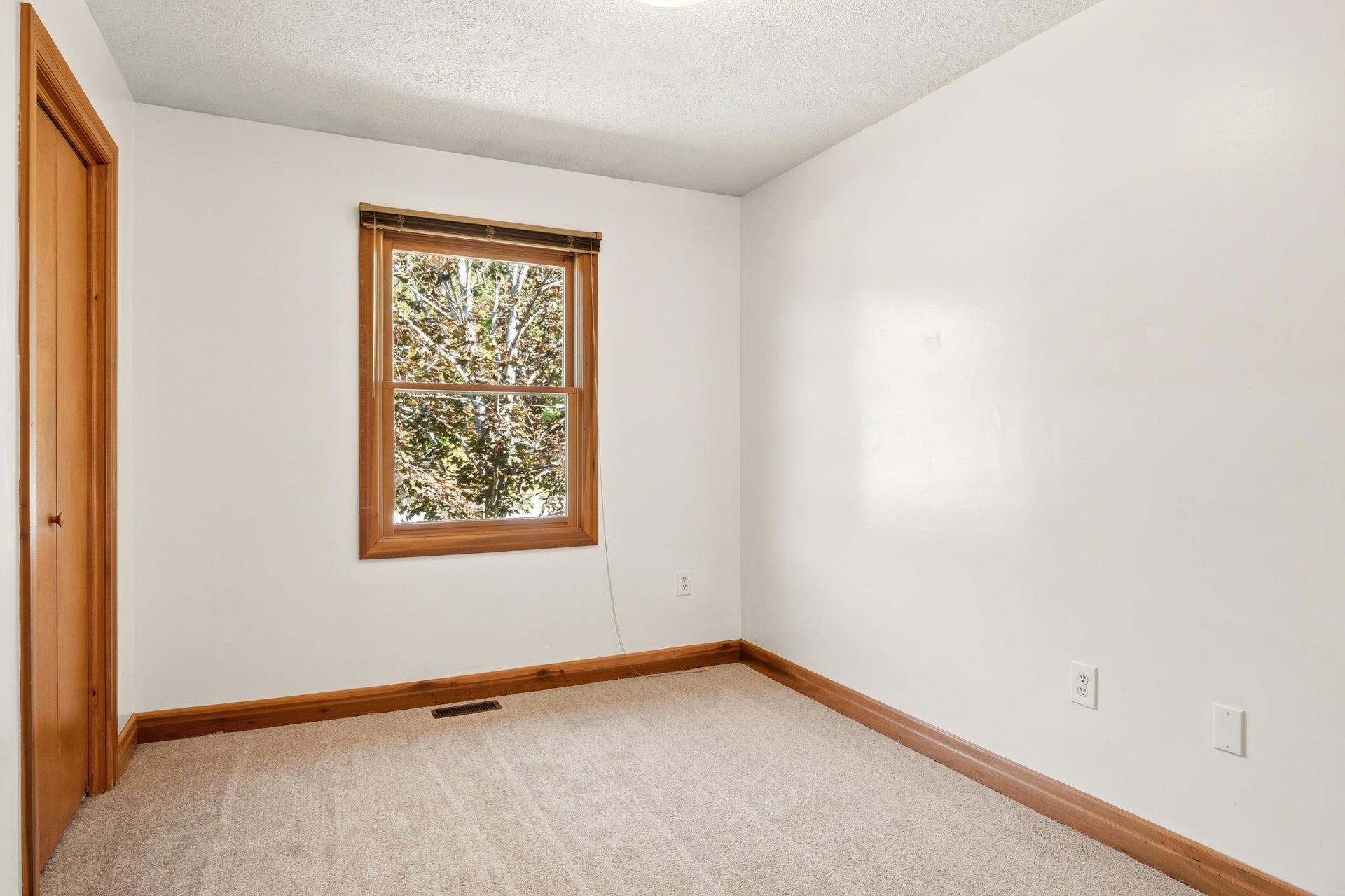 425 Independence Boulevard, Christiansburg, VA 24073