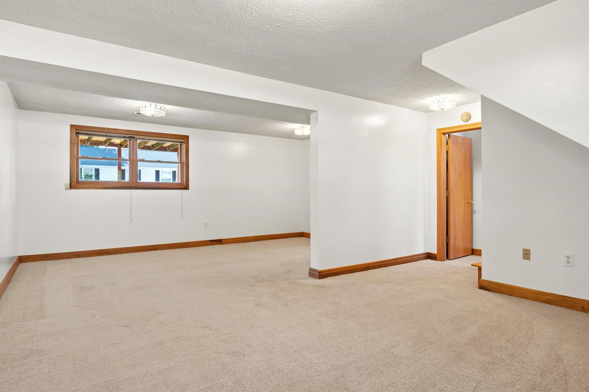 425 Independence Boulevard, Christiansburg, VA 24073