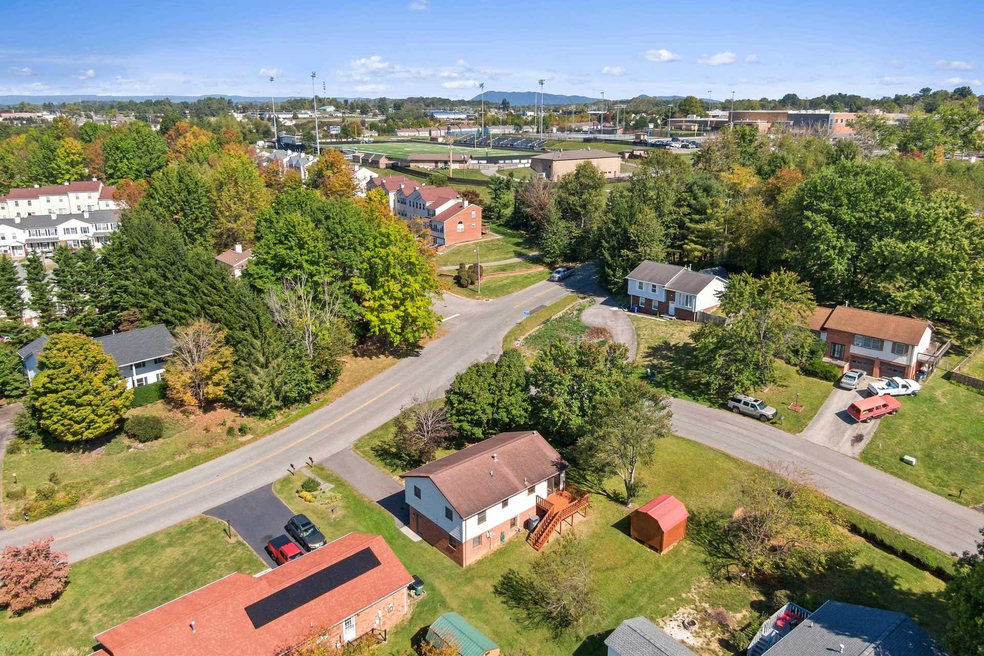425 Independence Boulevard, Christiansburg, VA 24073