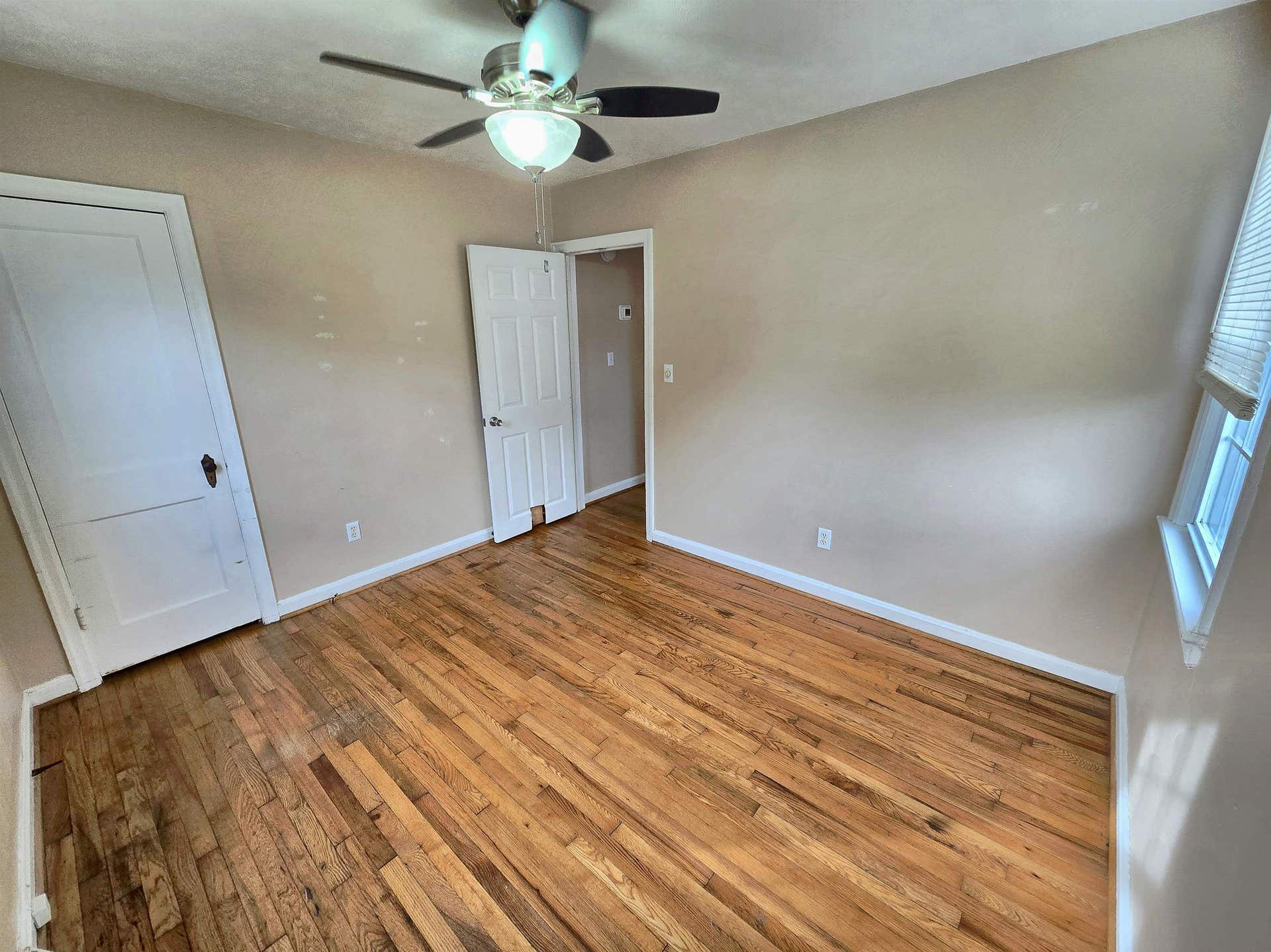 165 Clearview Drive, Christiansburg, VA 24073