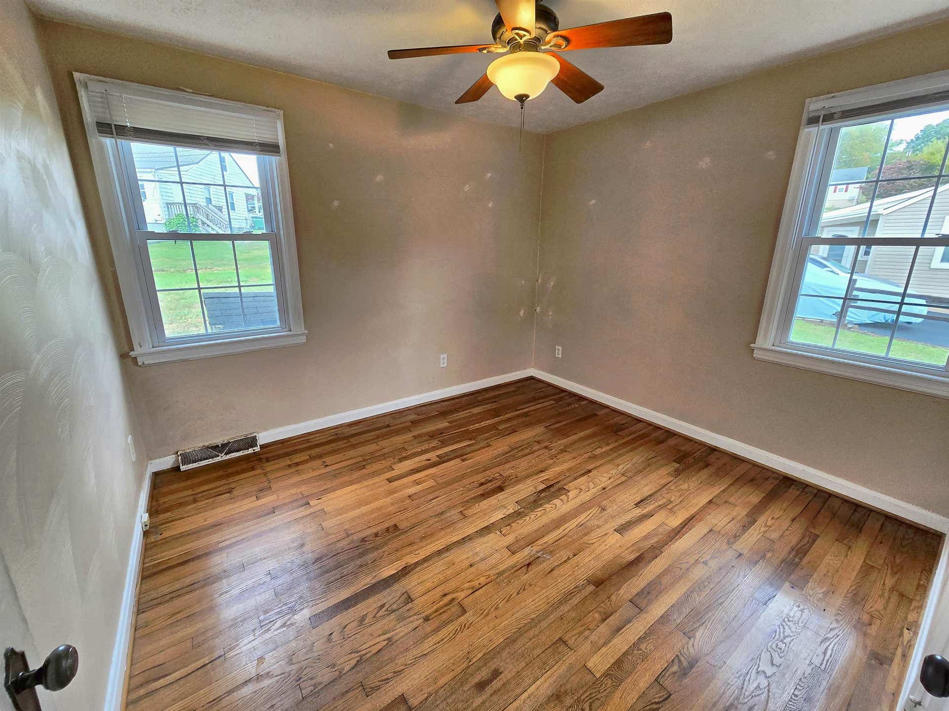 165 Clearview Drive, Christiansburg, VA 24073