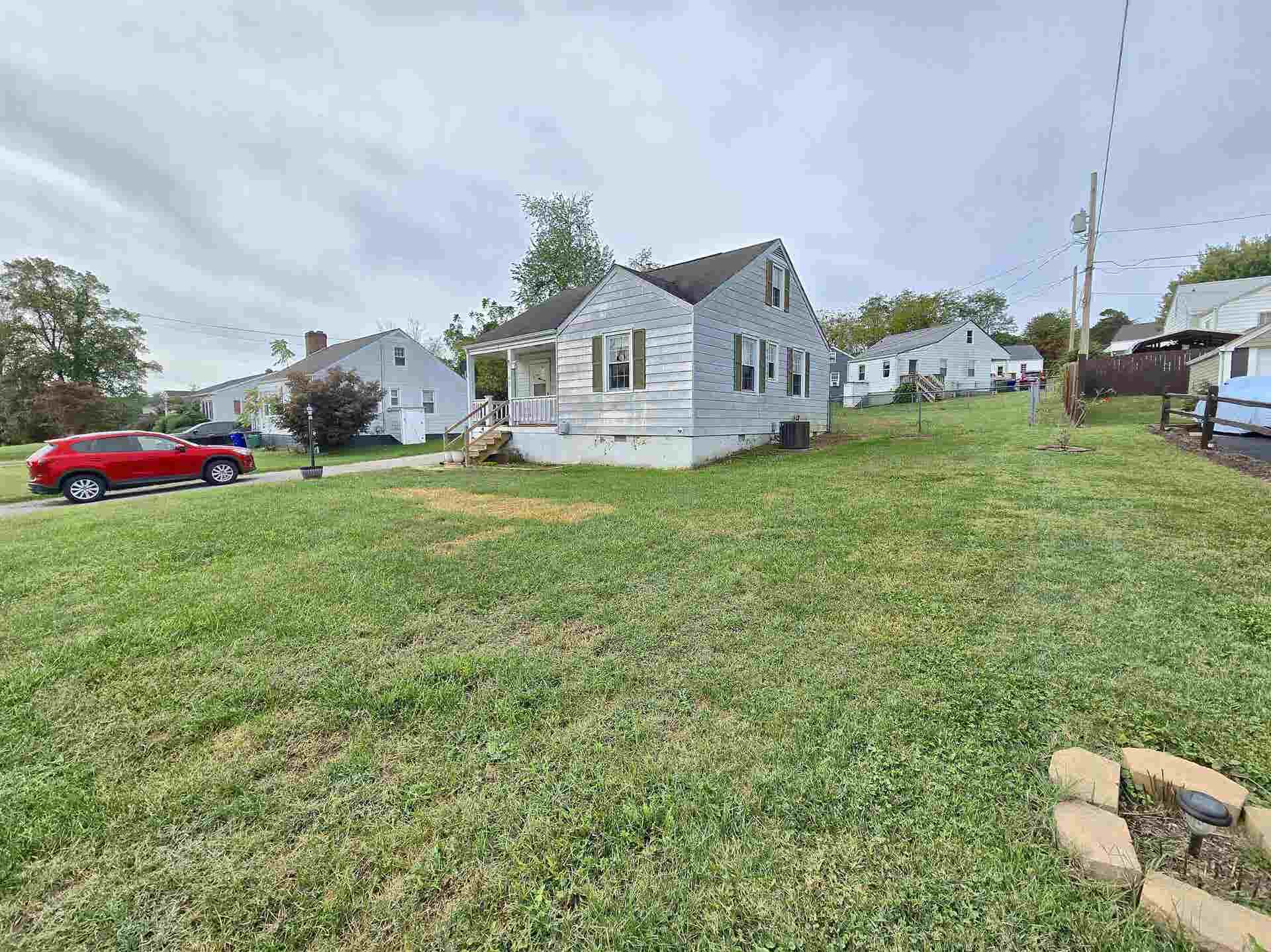 165 Clearview Drive, Christiansburg, VA 24073
