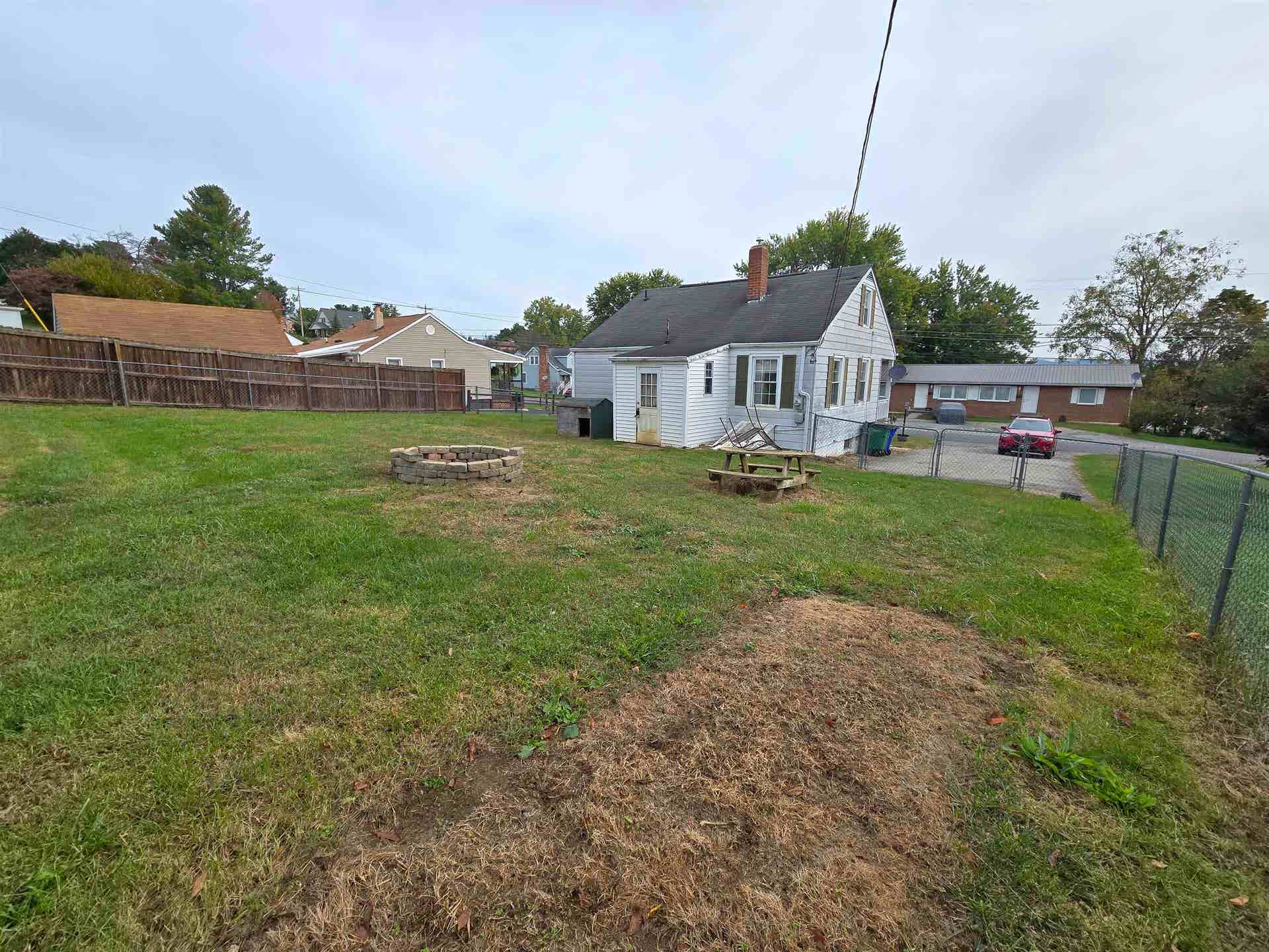 165 Clearview Drive, Christiansburg, VA 24073