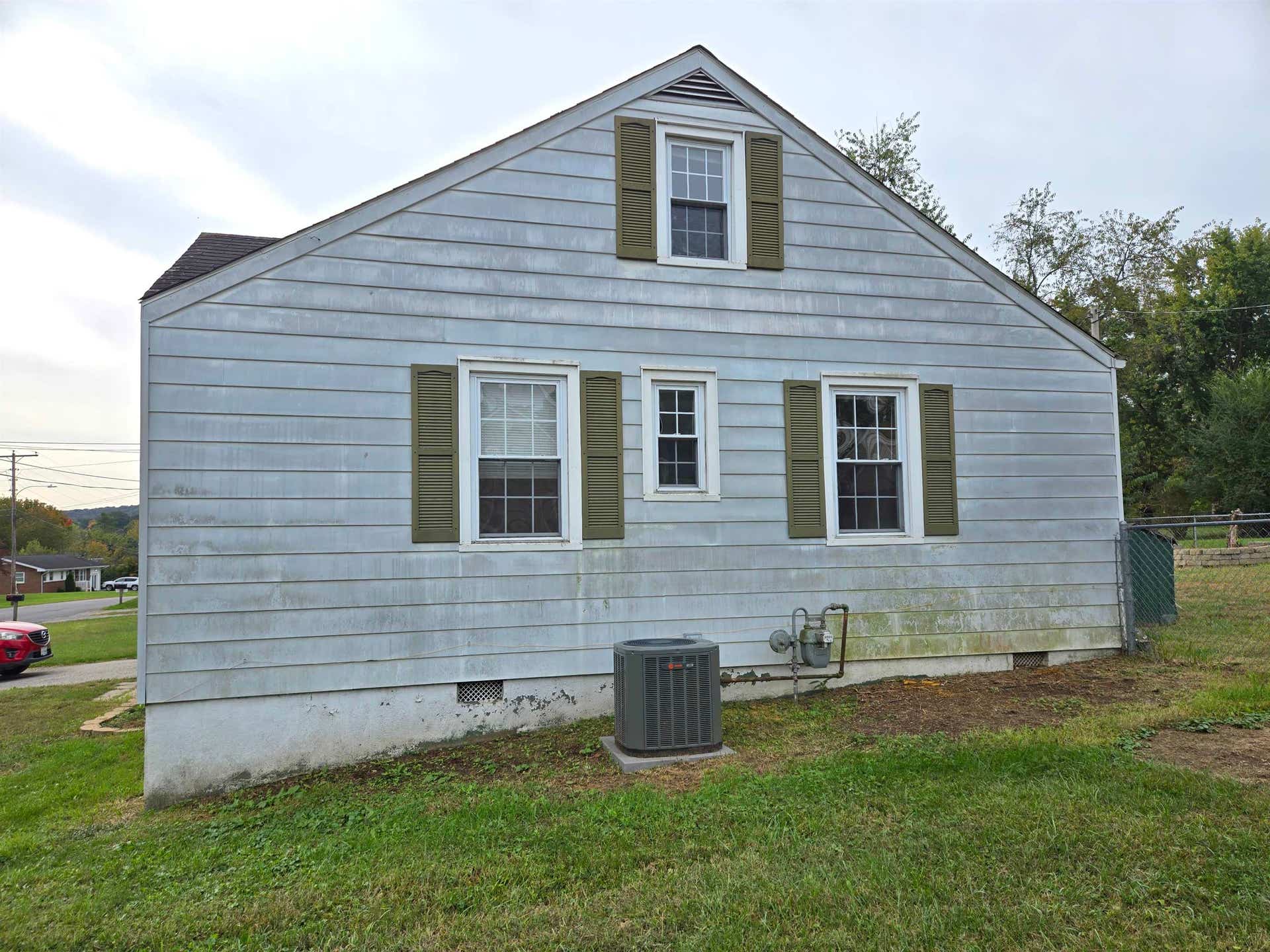165 Clearview Drive, Christiansburg, VA 24073