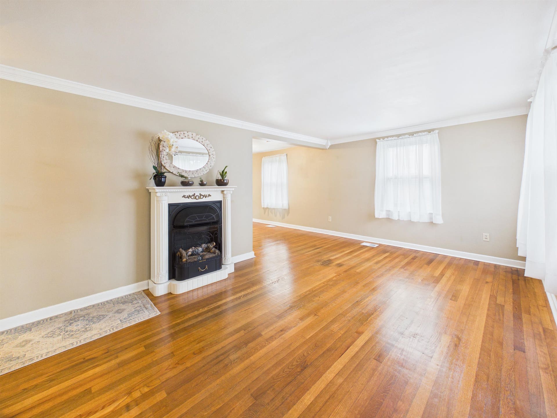 418 Easton Road, Pearisburg, VA 24134