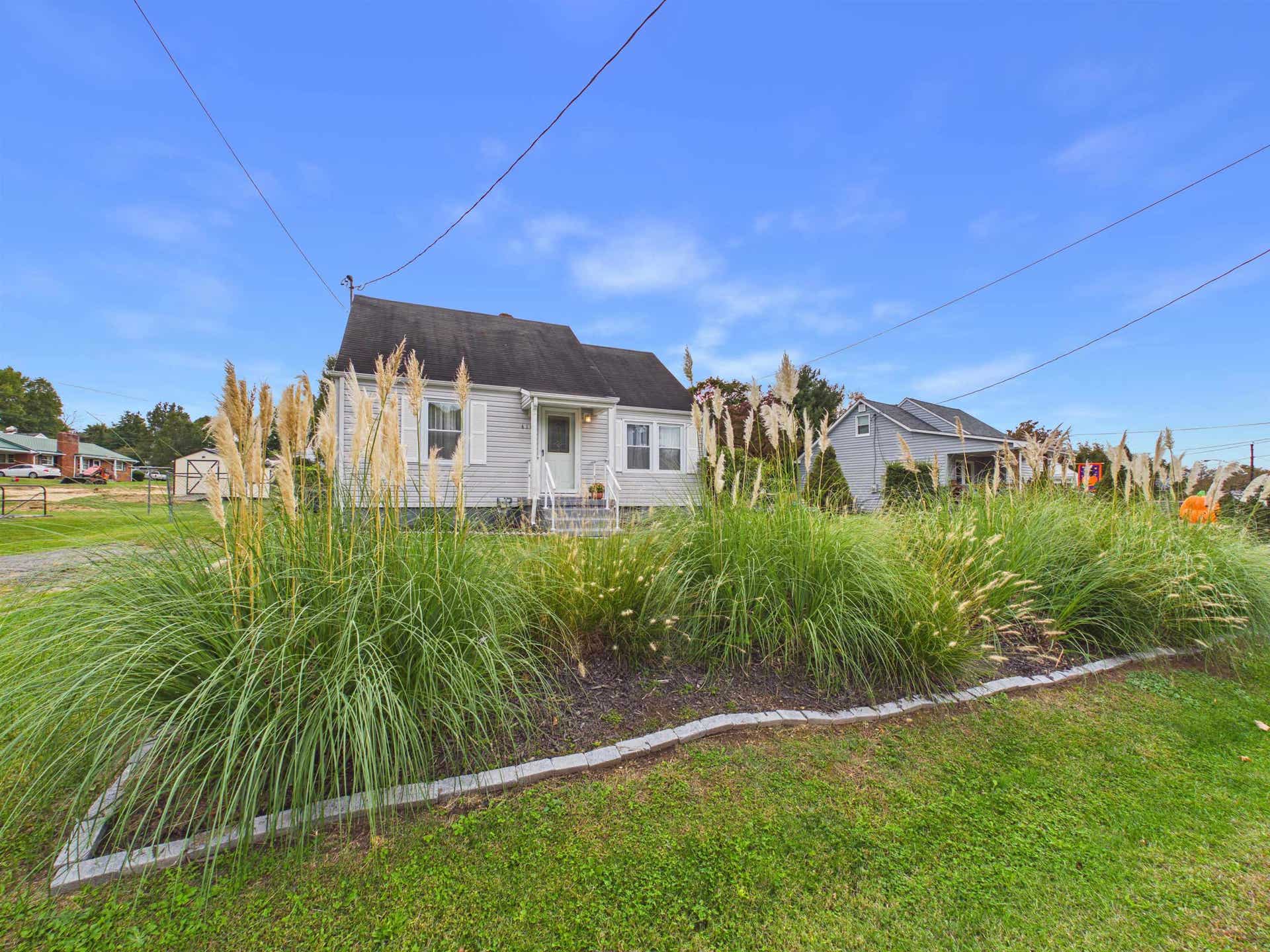 418 Easton Road, Pearisburg, VA 24134