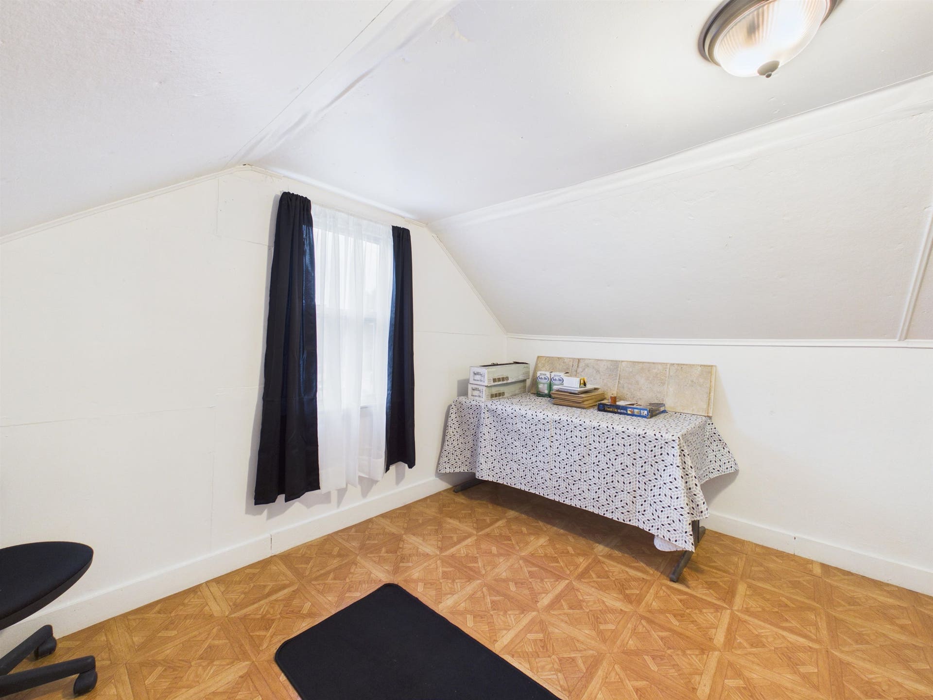 418 Easton Road, Pearisburg, VA 24134