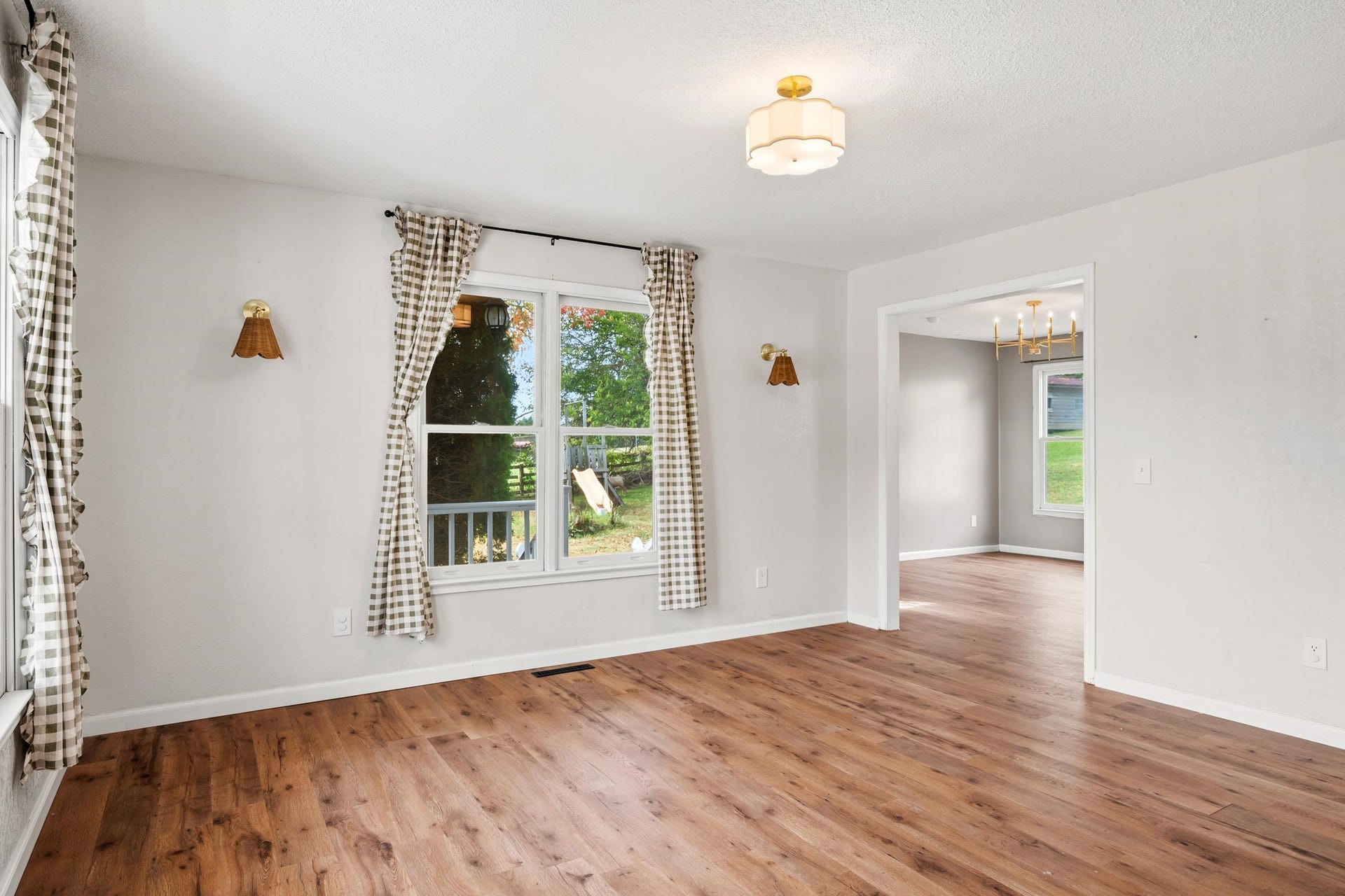 1754 Mud Pike Road, Christiansburg, VA 24073