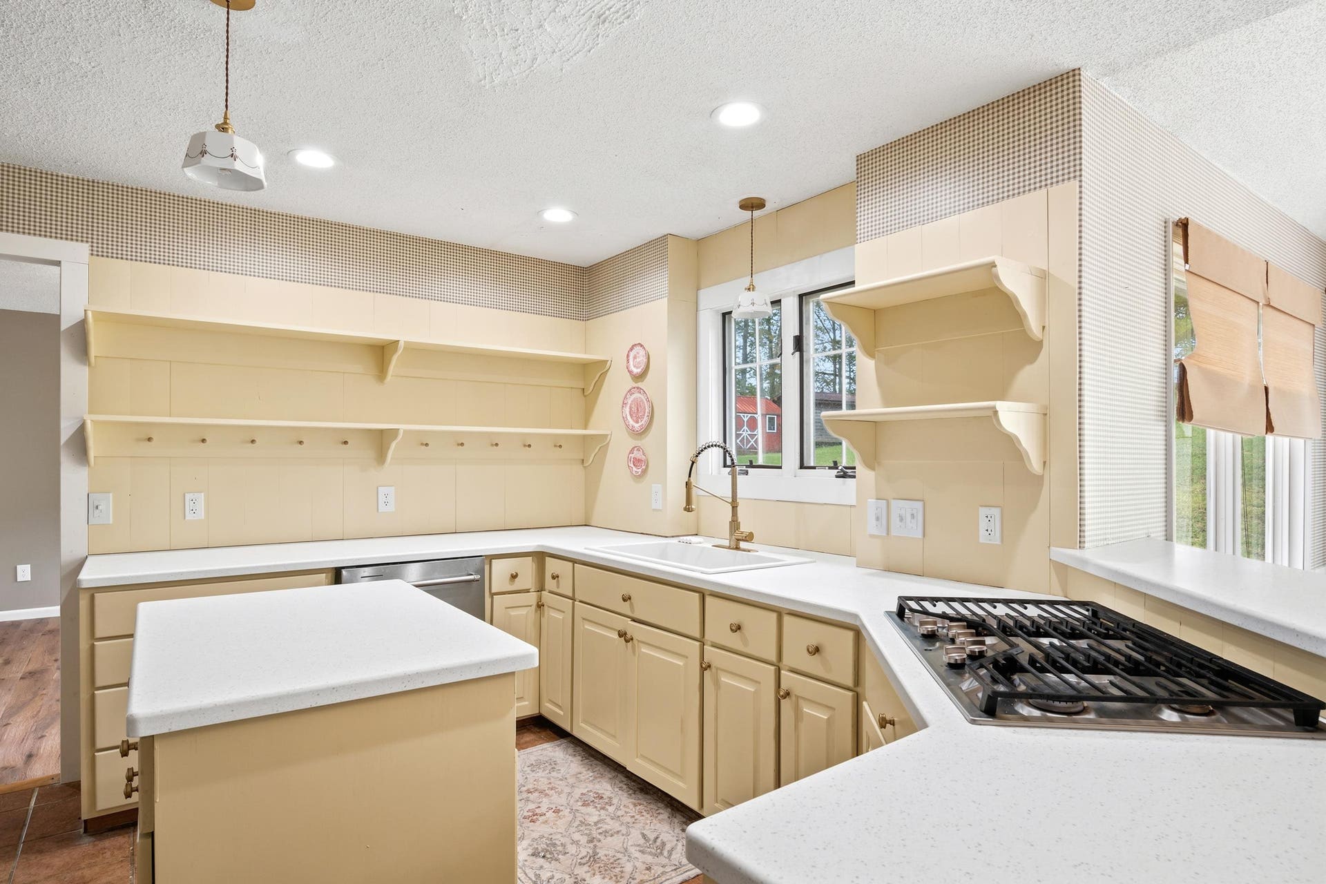 1754 Mud Pike Road, Christiansburg, VA 24073