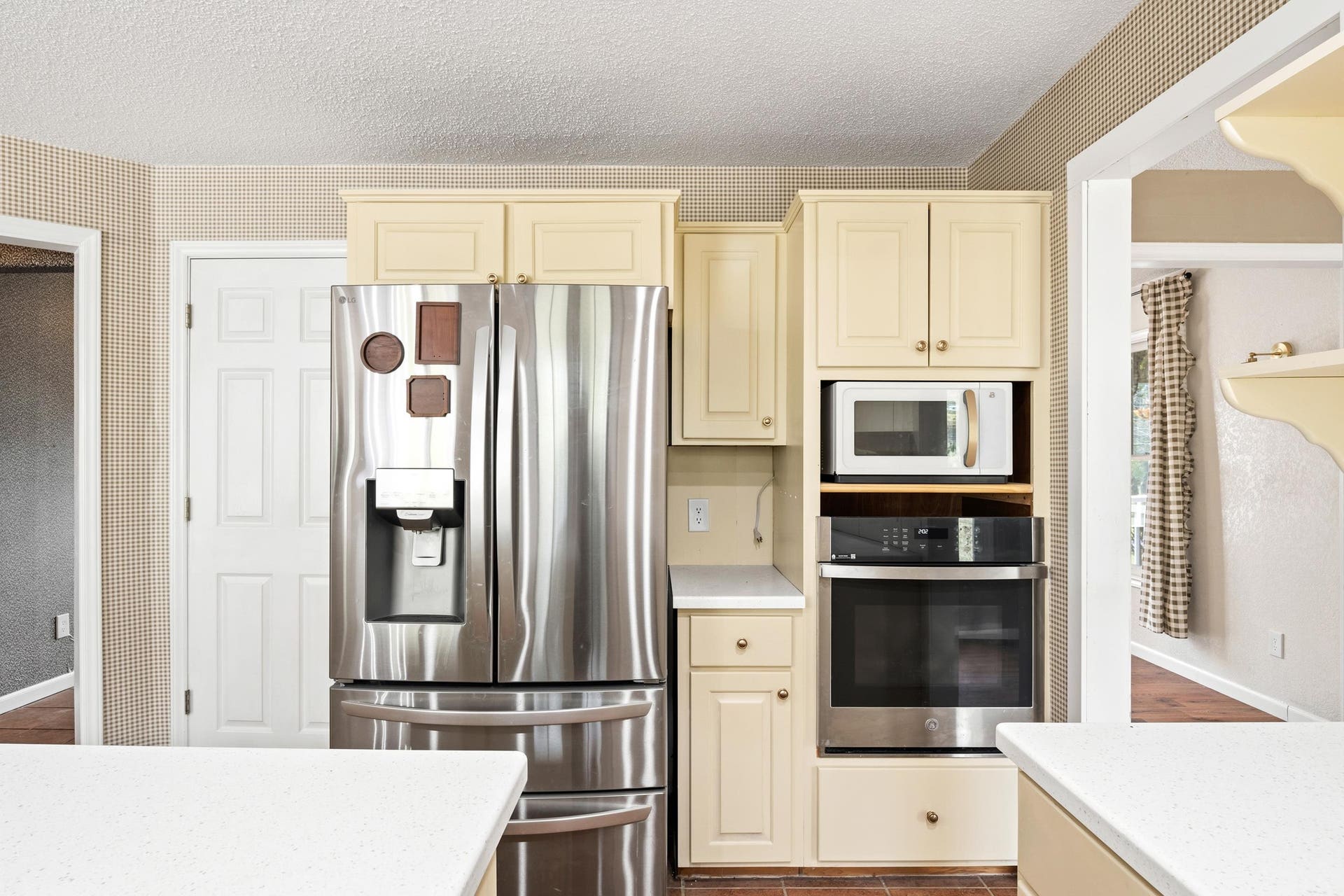1754 Mud Pike Road, Christiansburg, VA 24073