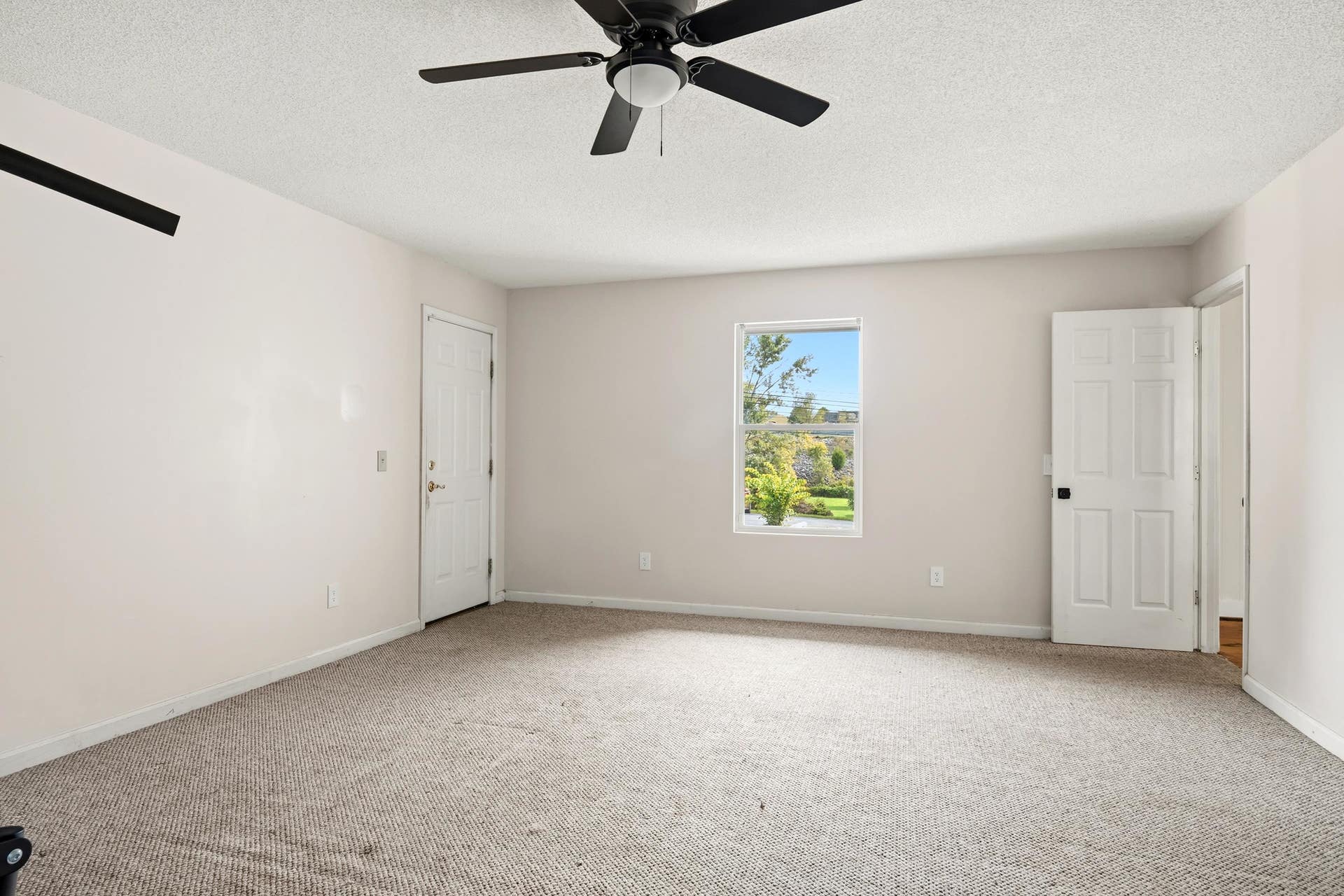 1754 Mud Pike Road, Christiansburg, VA 24073