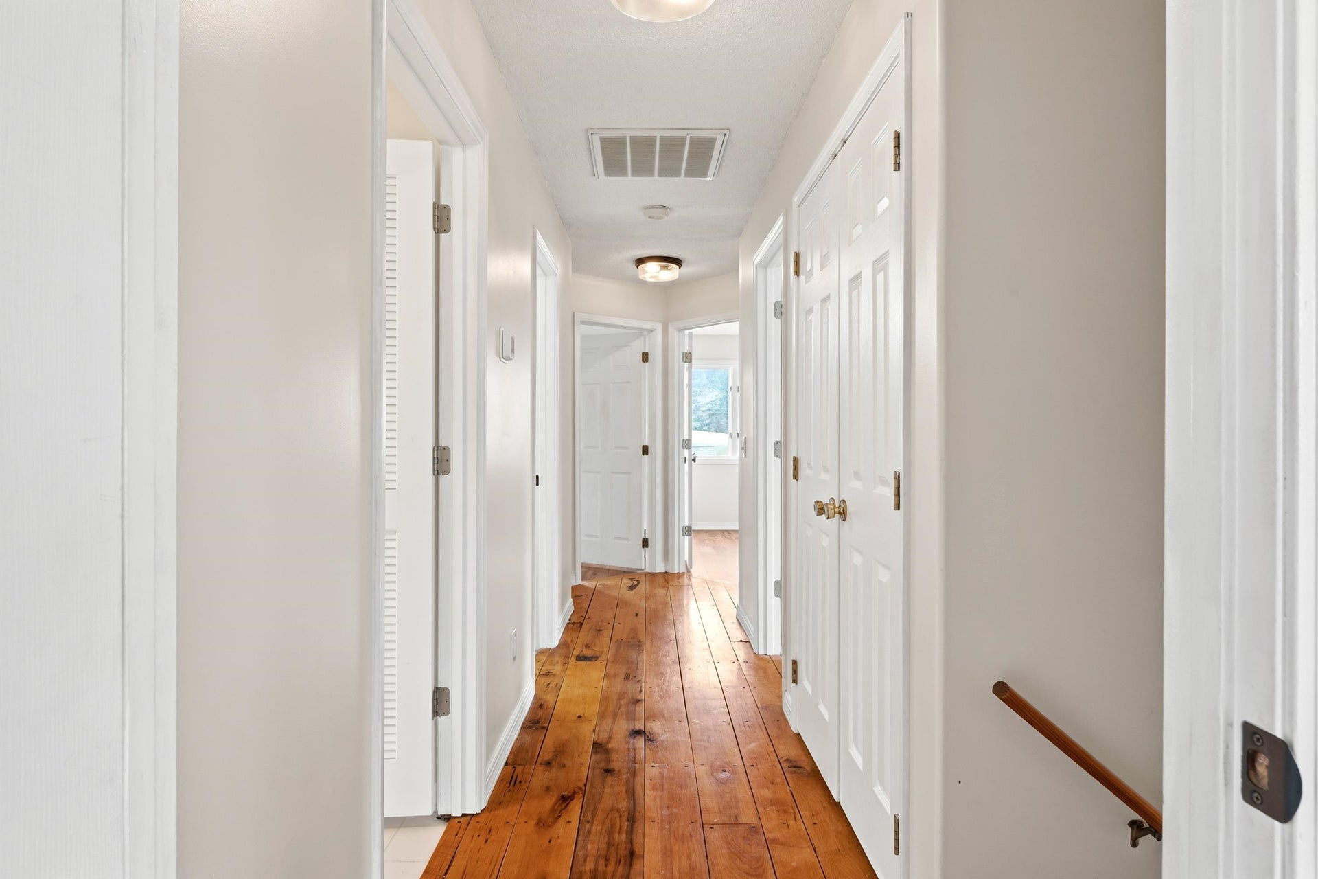 1754 Mud Pike Road, Christiansburg, VA 24073