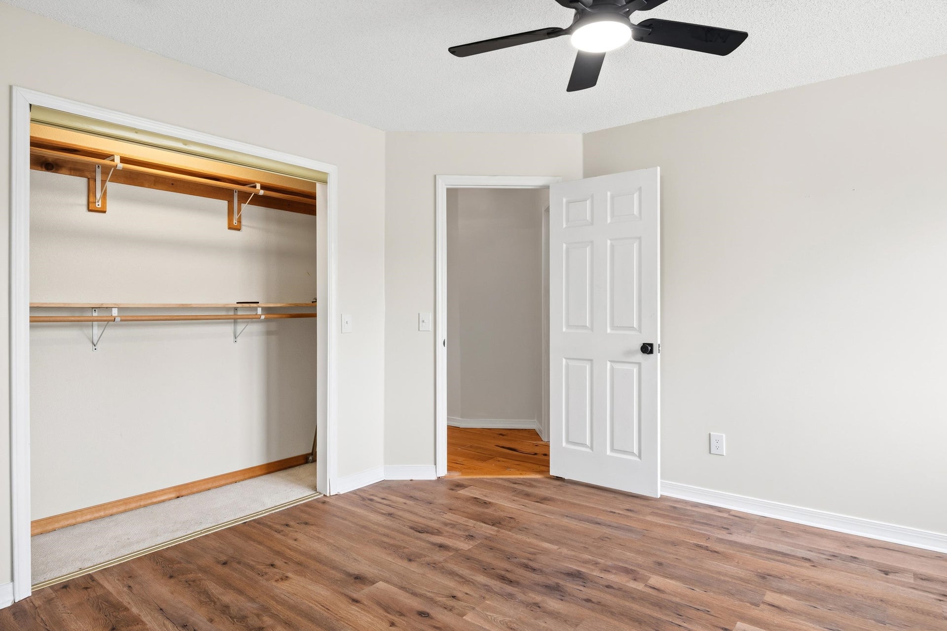 1754 Mud Pike Road, Christiansburg, VA 24073