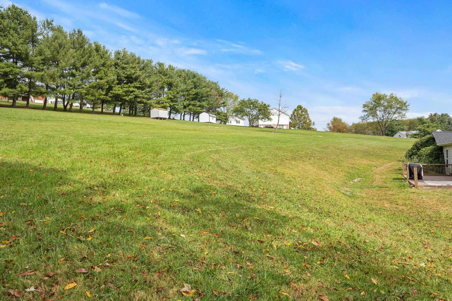 1754 Mud Pike Road, Christiansburg, VA 24073