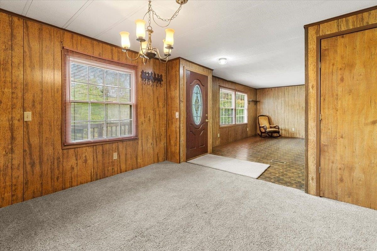 214 MAYBROOK Road, Pembroke, VA 24136