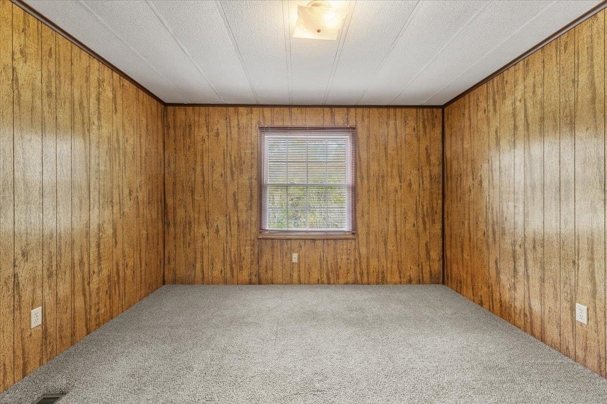 214 MAYBROOK Road, Pembroke, VA 24136