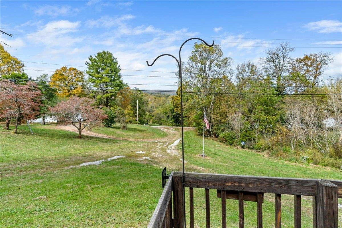 214 MAYBROOK Road, Pembroke, VA 24136