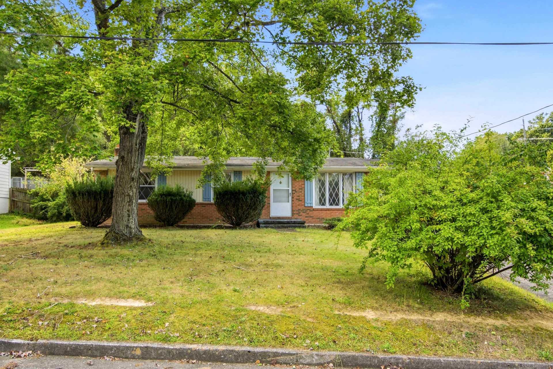 102 Foundry Place, Radford, VA 24141