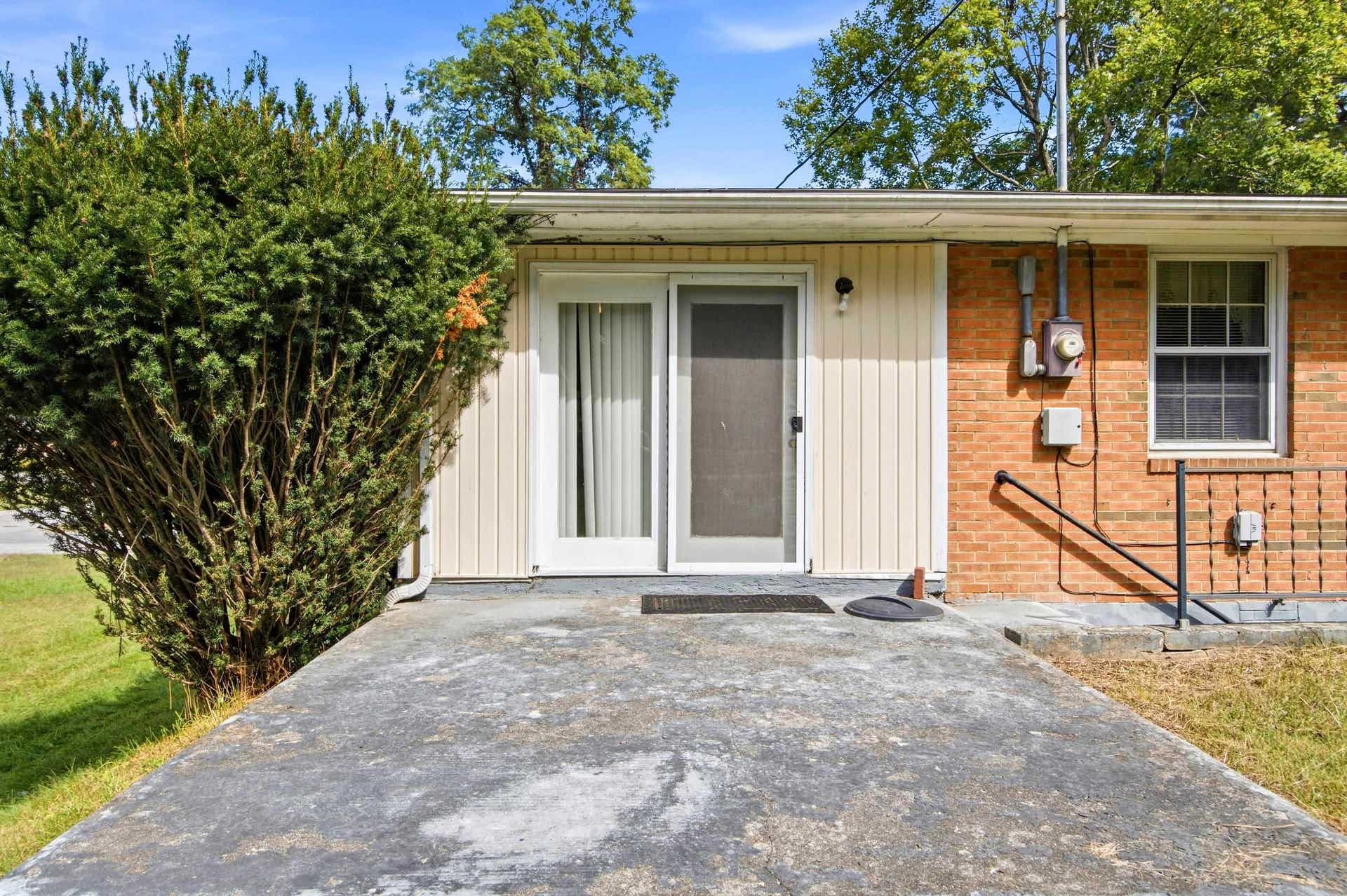 102 Foundry Place, Radford, VA 24141