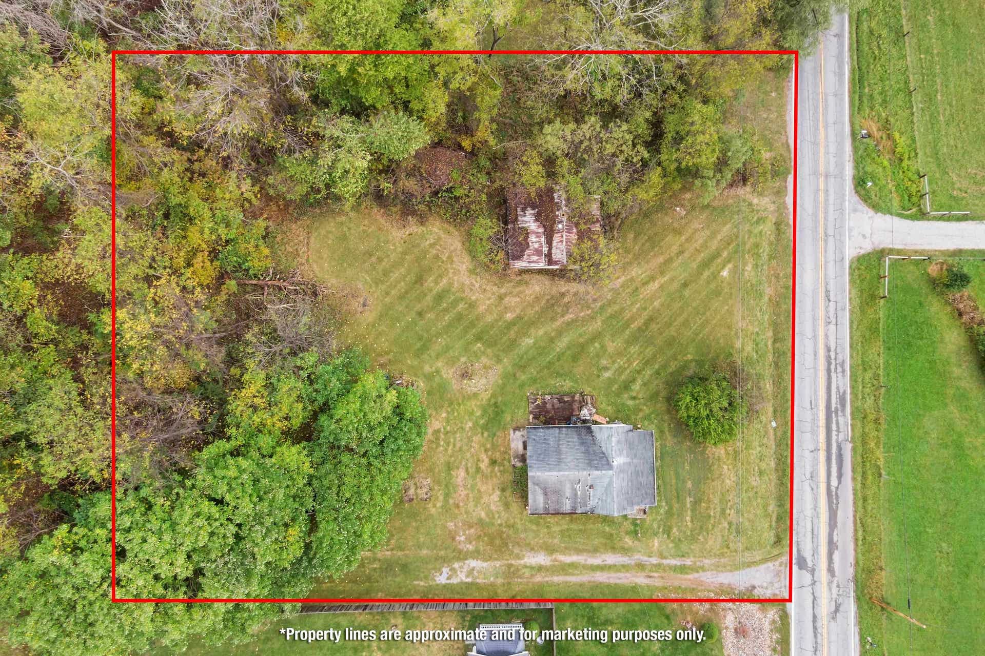 221 WALTON Road, Radford, VA 24141