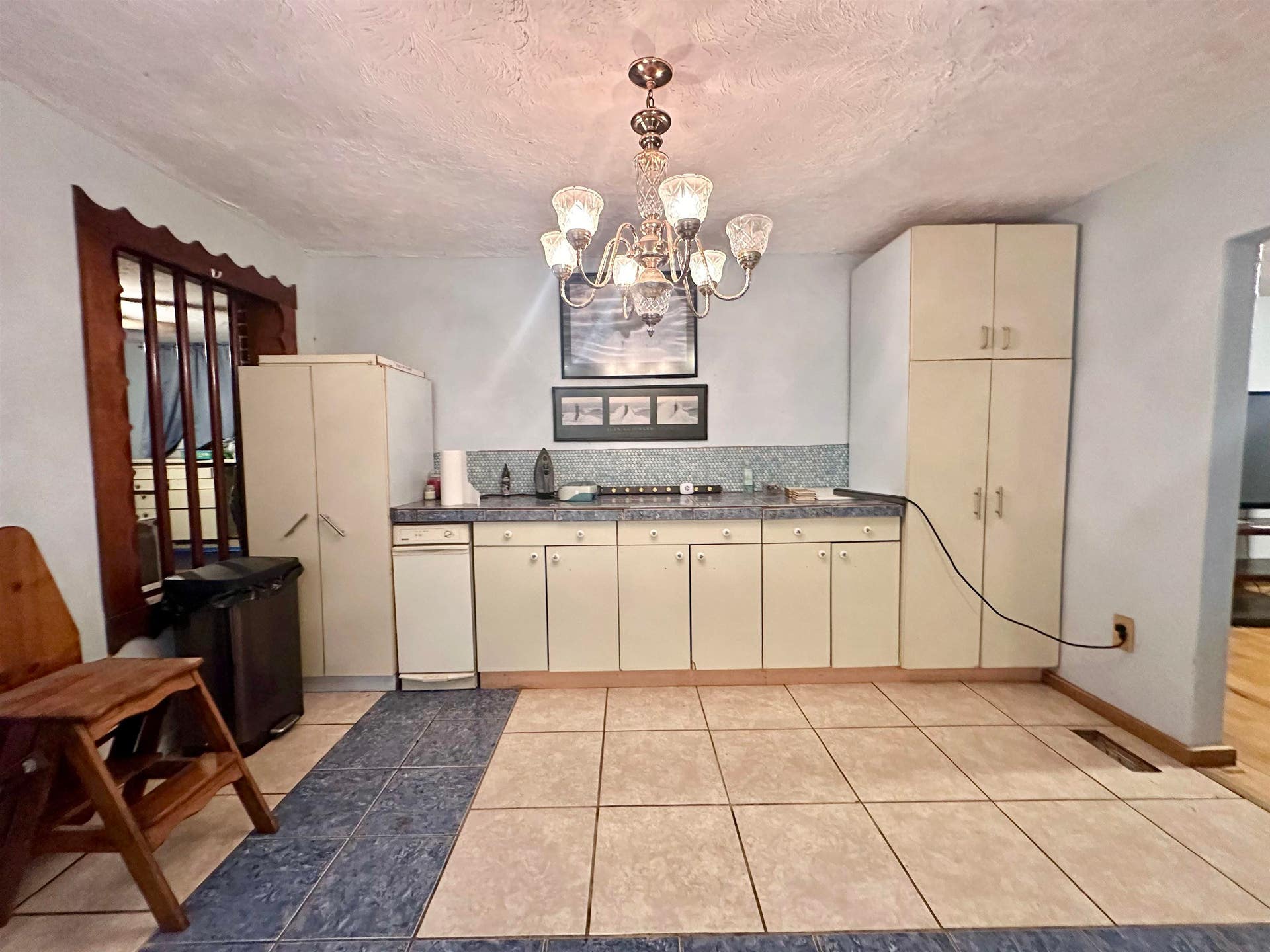 796 Piney Mountain Road, Narrows, VA 24124