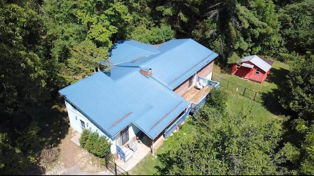 796 Piney Mountain Road, Narrows, VA 24124