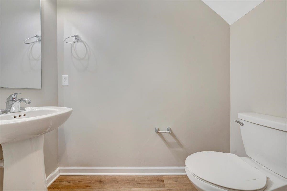 815 Holland Loop, Christiansburg, VA 24073