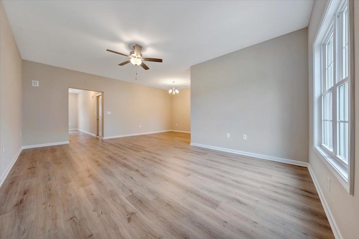 815 Holland Loop, Christiansburg, VA 24073