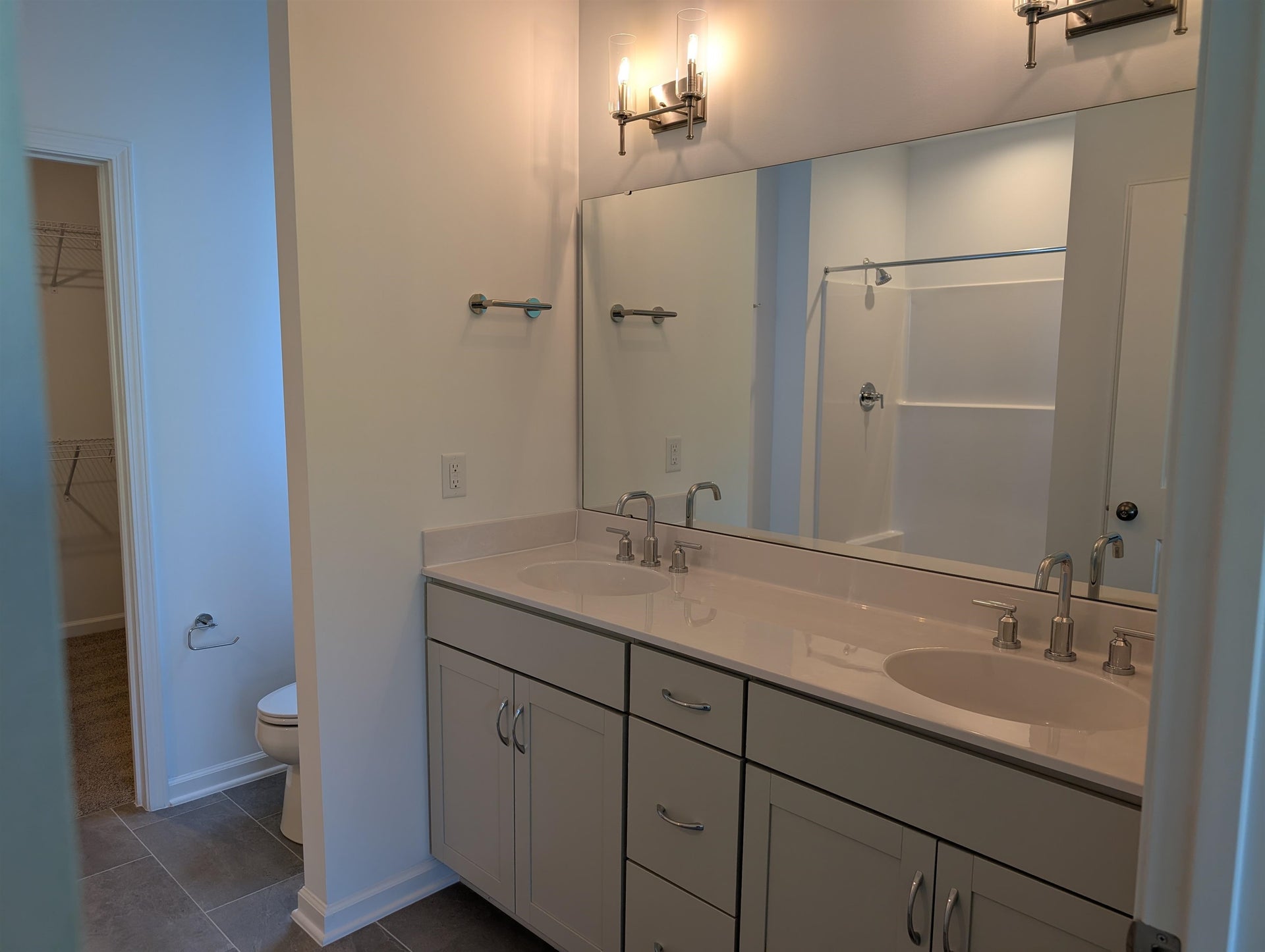7431 King's Pointe Drive, Radford, VA 24141