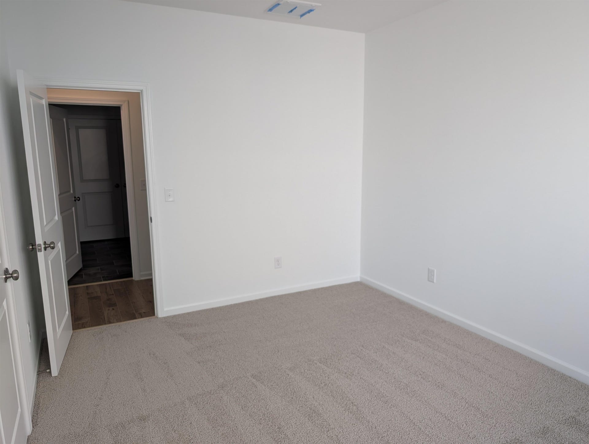 7431 King's Pointe Drive, Radford, VA 24141