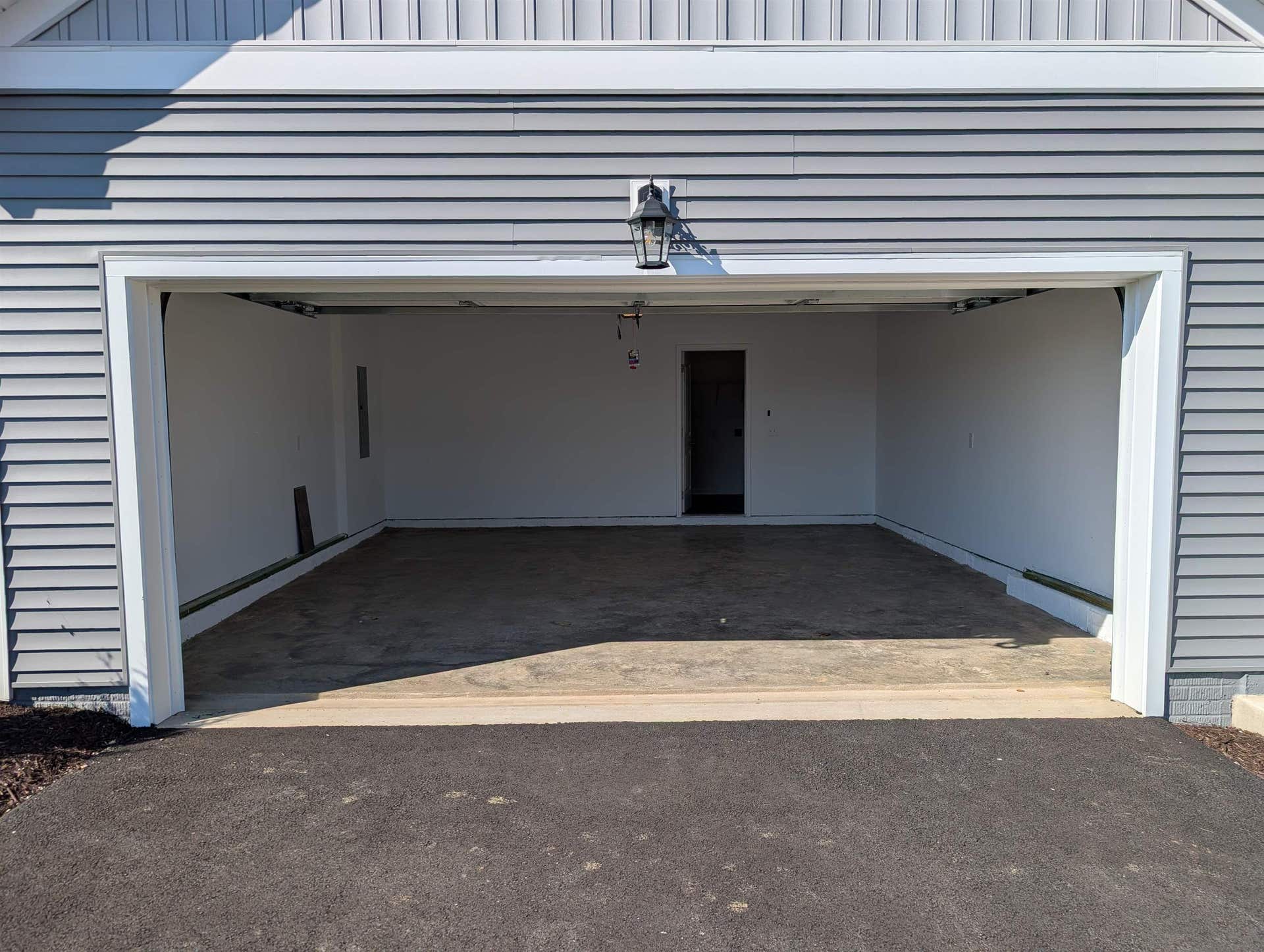 7431 King's Pointe Drive, Radford, VA 24141