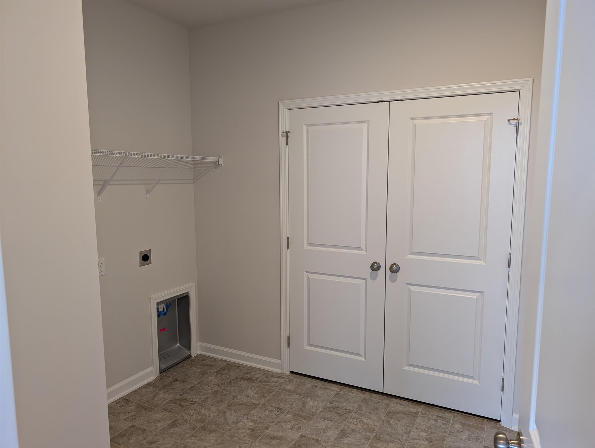 7432 King's Pointe Drive, Radford, VA 24141