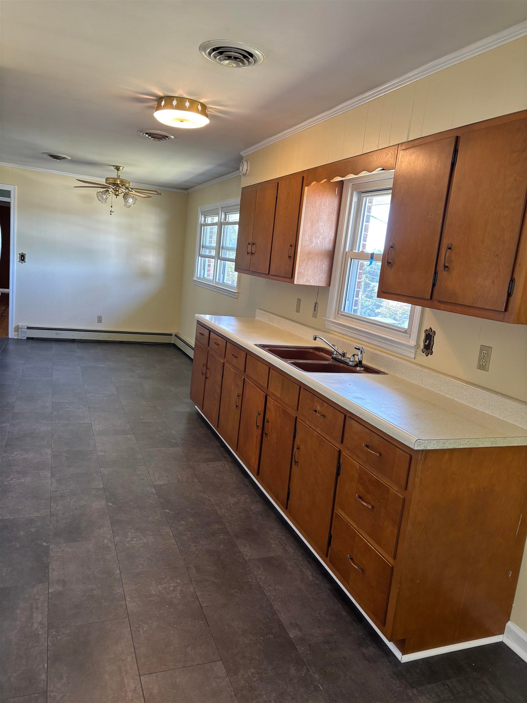 2001 Fourth Street, Radford, VA 24141
