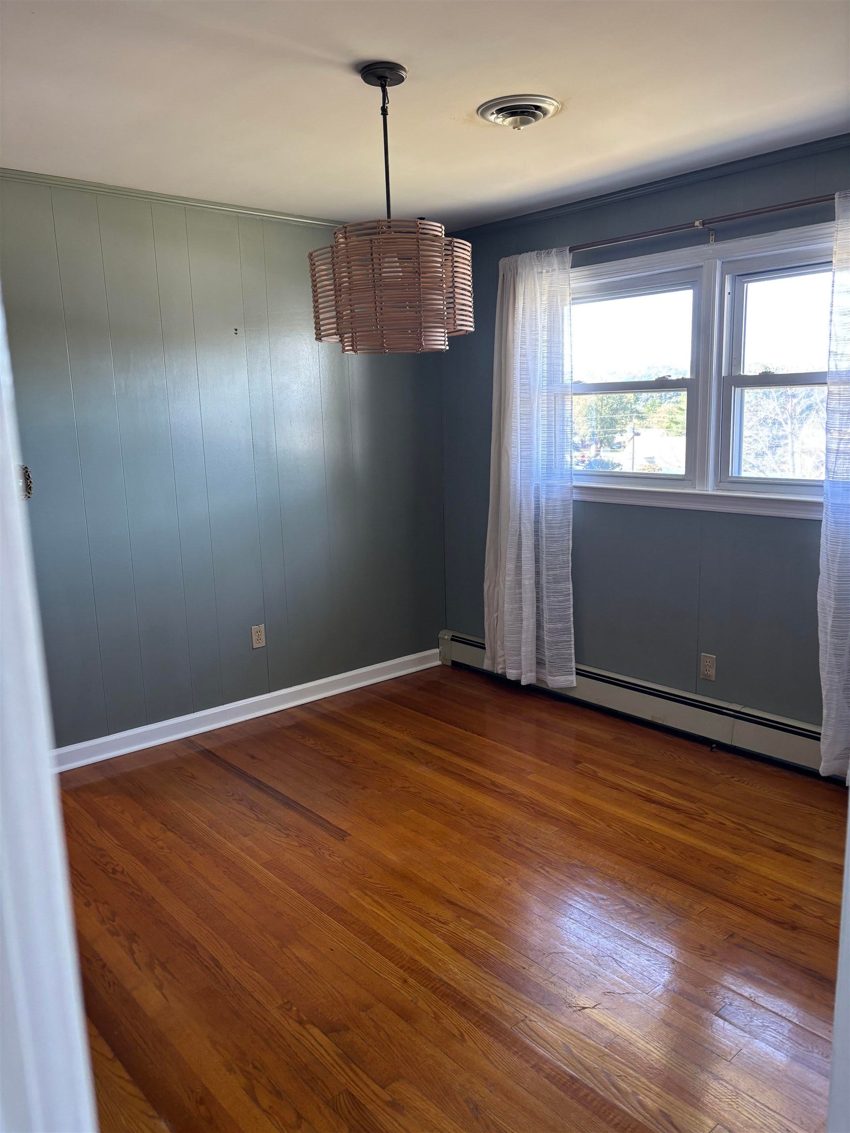 2001 Fourth Street, Radford, VA 24141