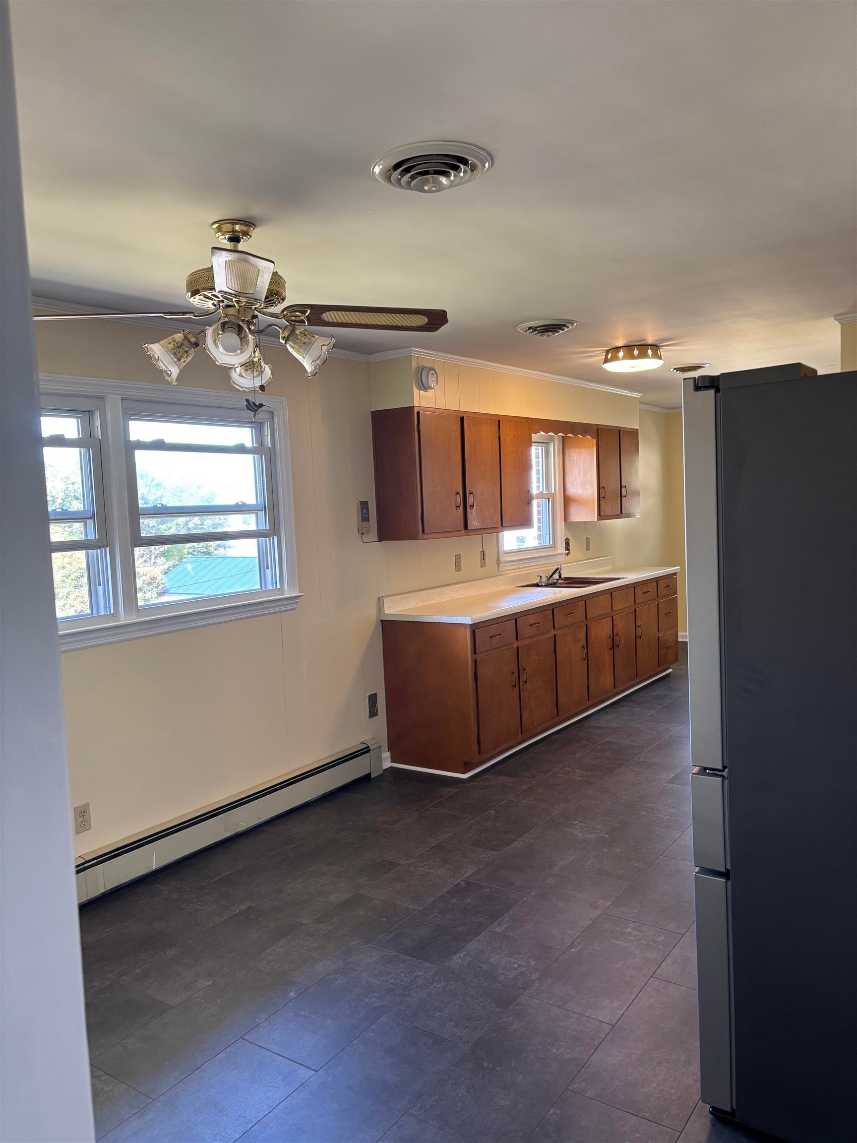 2001 Fourth Street, Radford, VA 24141