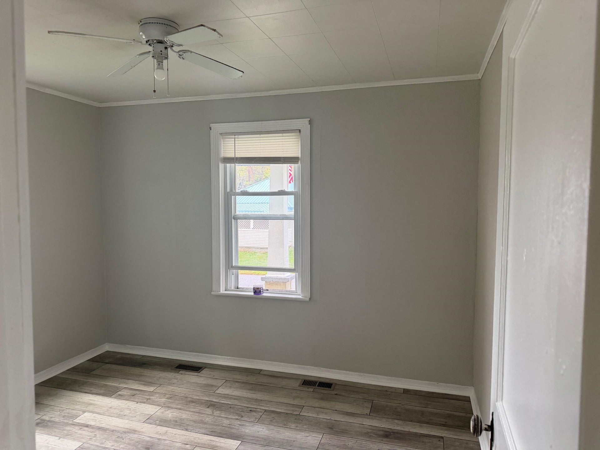 326 Poplar Street, Narrows, VA 24124