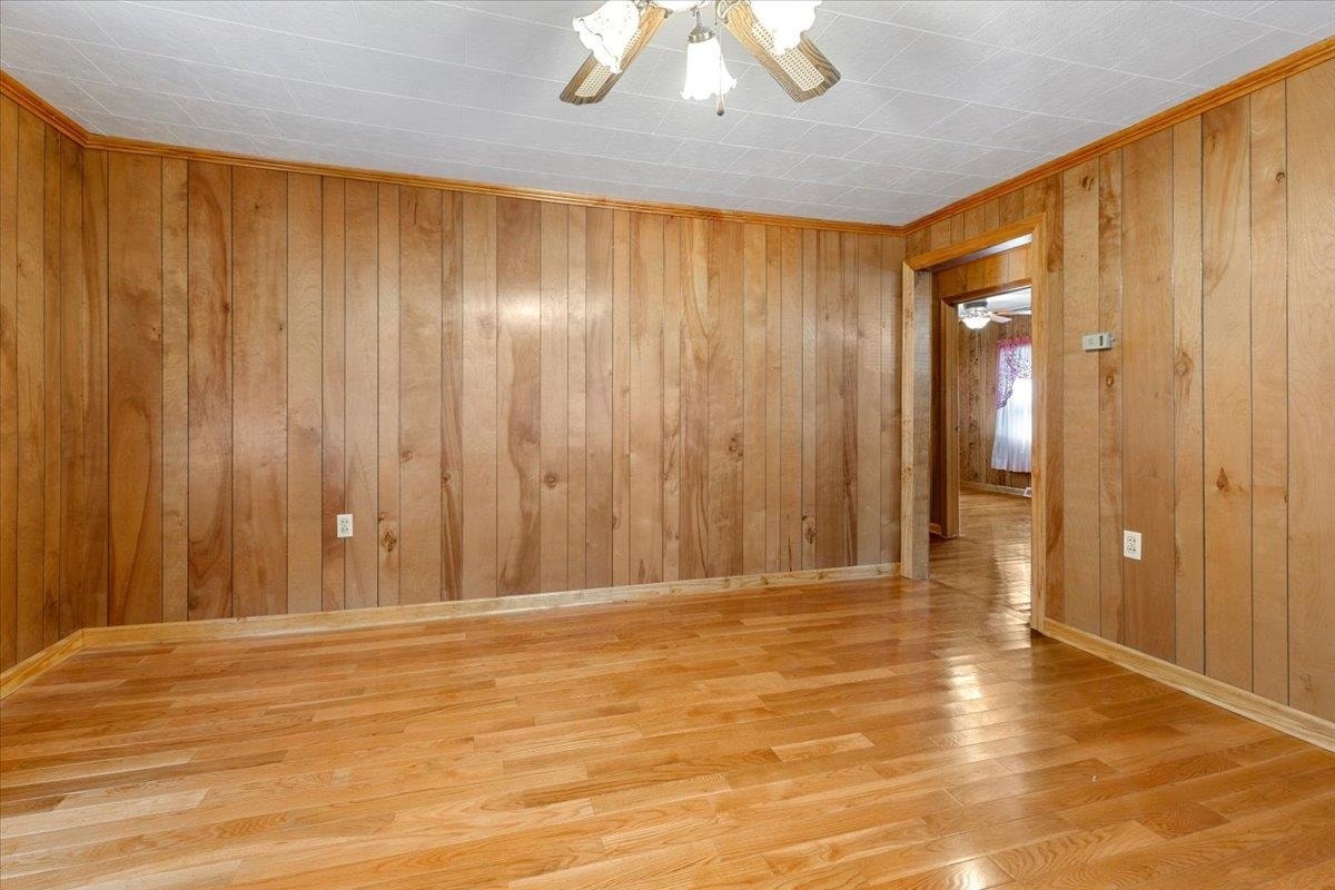 712 Curve Road, Pearisburg, VA 24134