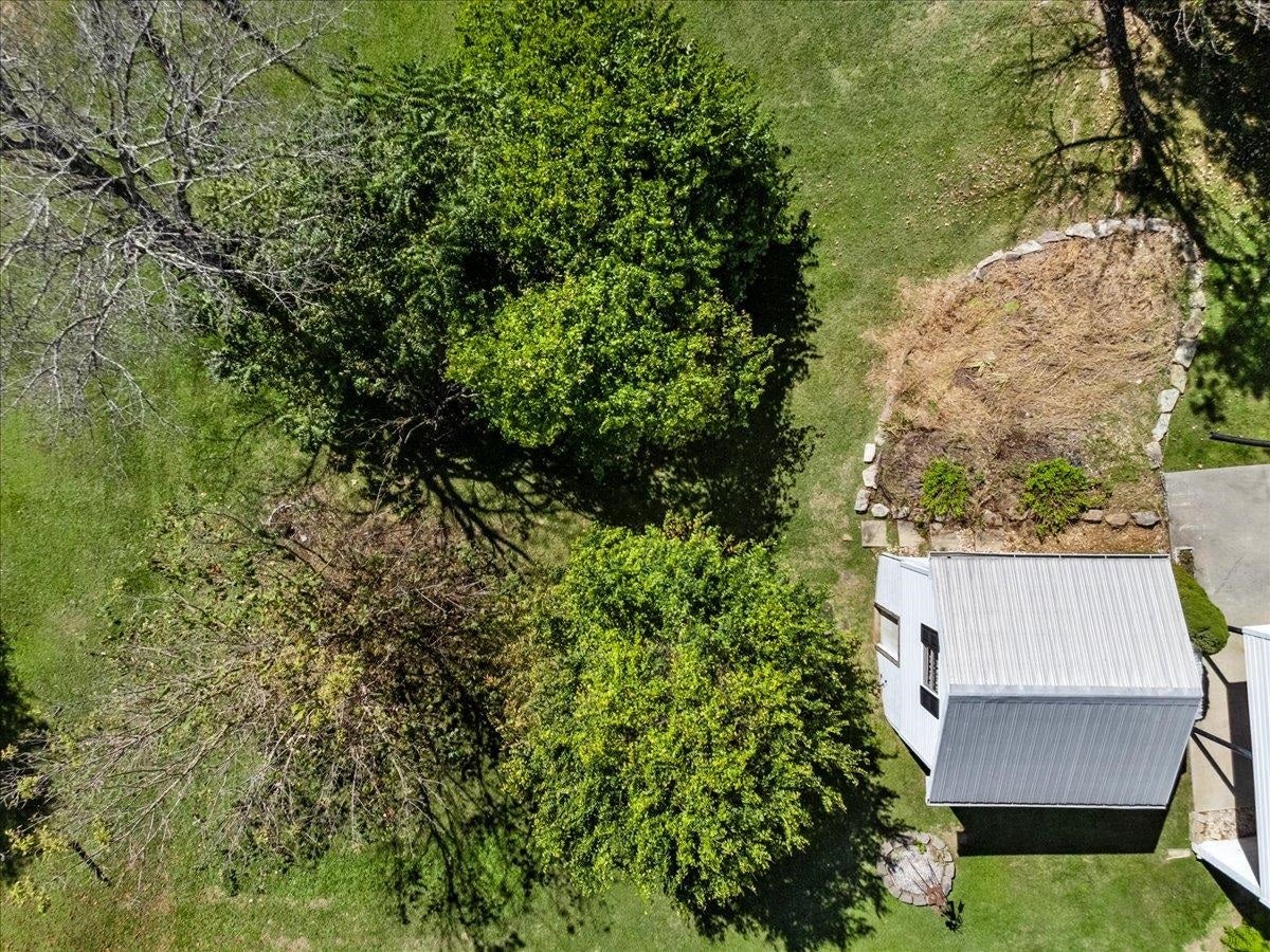712 Curve Road, Pearisburg, VA 24134