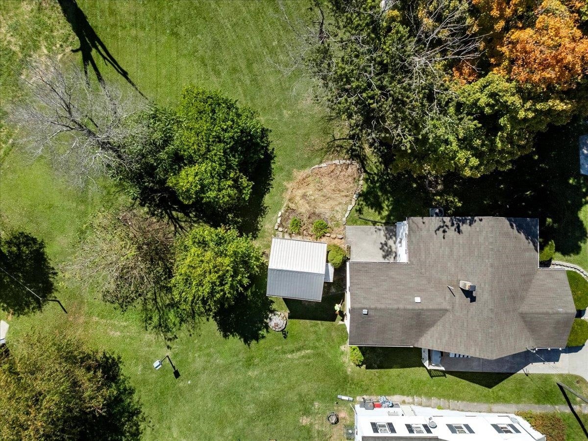 712 Curve Road, Pearisburg, VA 24134