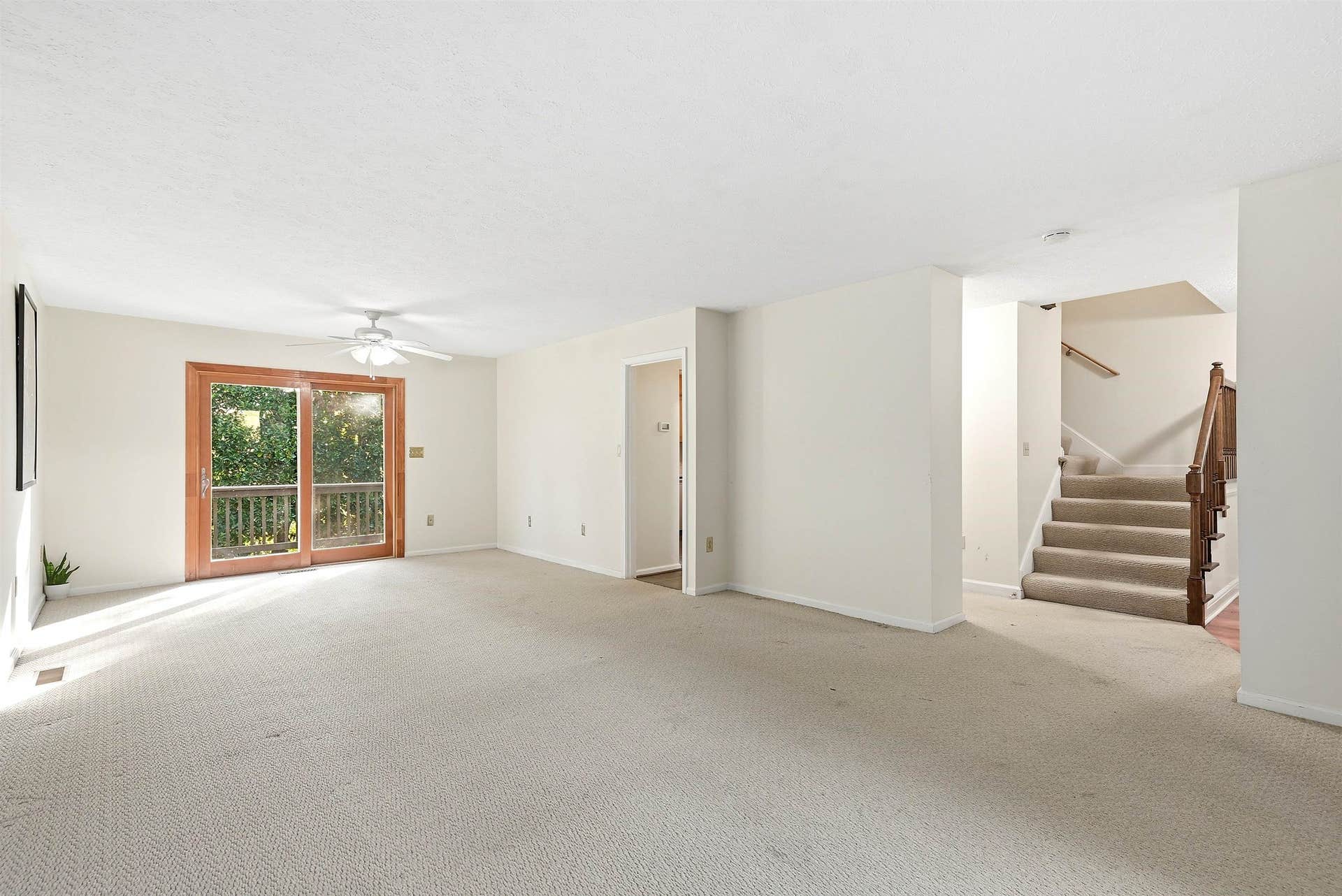 401 STONEGATE Drive, Blacksburg, VA 24060