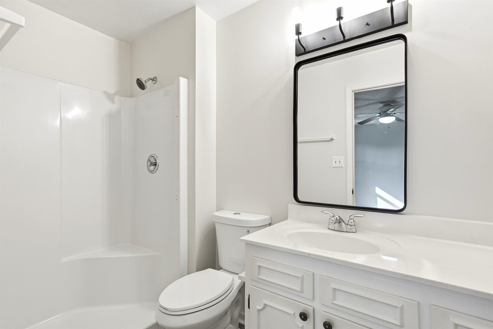 401 STONEGATE Drive, Blacksburg, VA 24060